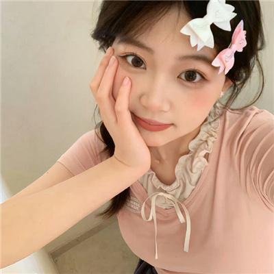 雷电交加的小路